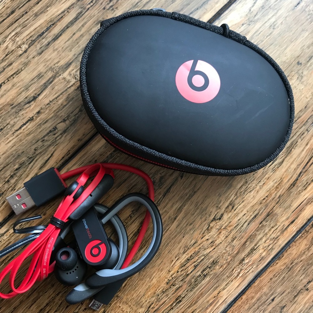Powerbeats 2